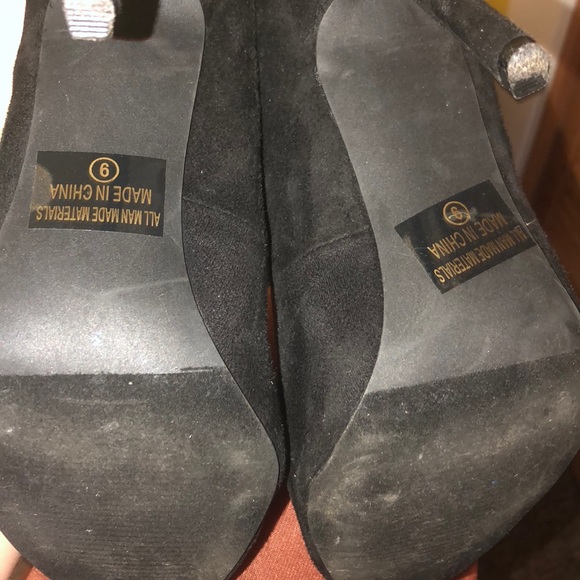 Heels - Picture 2 of 2